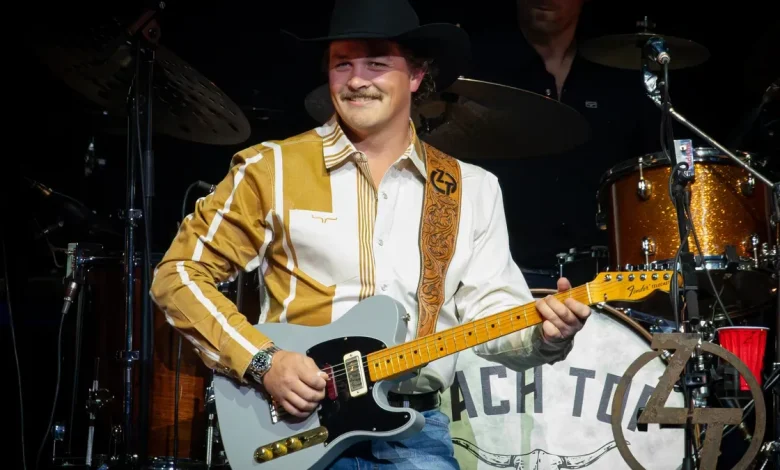 Zach Top bringing 'Cold Beer & Country Music' tour to Milwaukee