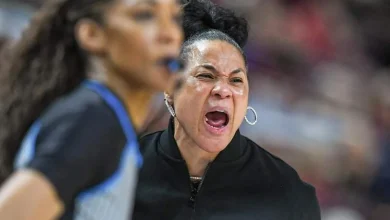 ‘It’s So Hard to Say Goodbye’: South Carolina HC Dawn Staley Bids Farewell to 6-Year Old Personal Belonging