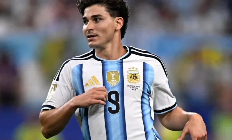 ‘The same thing could happen’ - Luis Suarez talks Barcelona’s chances of signing Julian Alvarez