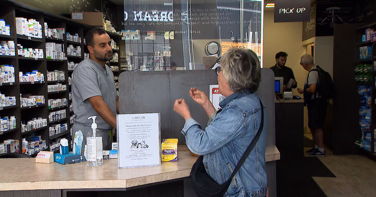 ‘We’re running blind’: Ontario pharmacist sounds alarm on drug shortages