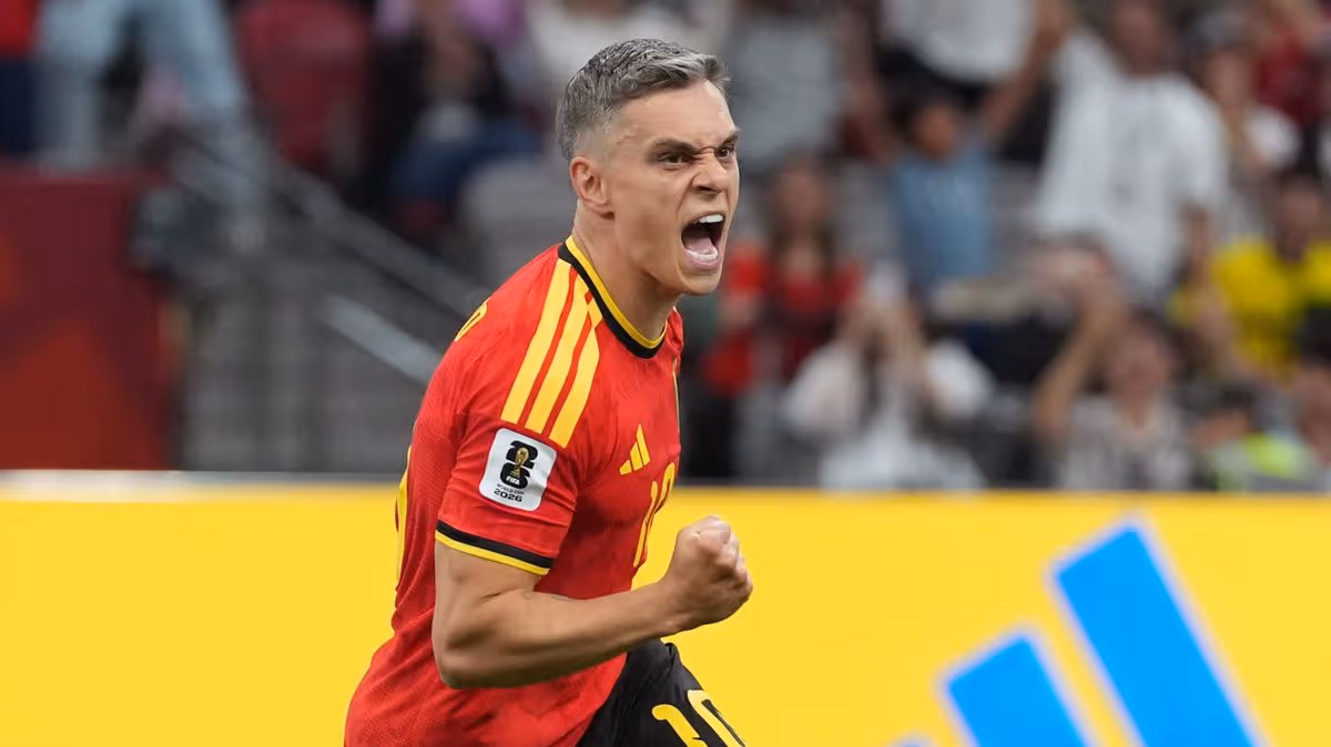 Leandro Trossard delays transfer decision as Arsenal receive first verbal bid