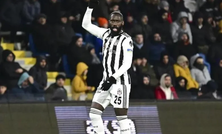 Masuaku kimdir, Demokratik Kongolu Arthur Masuaku Beşiktaş’ta oynadı mı, hangi takımlarda oynadı mı?